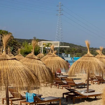 Al-704 - - Alcazaba Lagoon